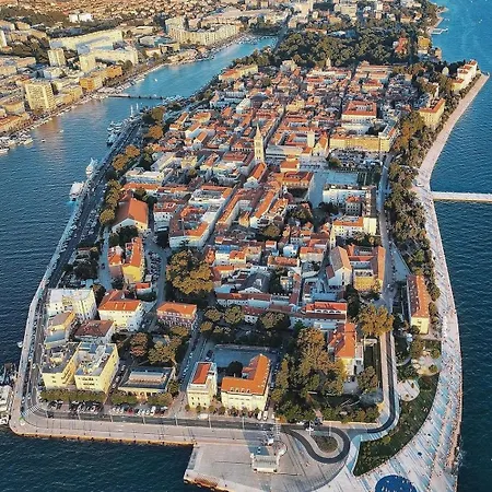 Апартаменты Maraska Park