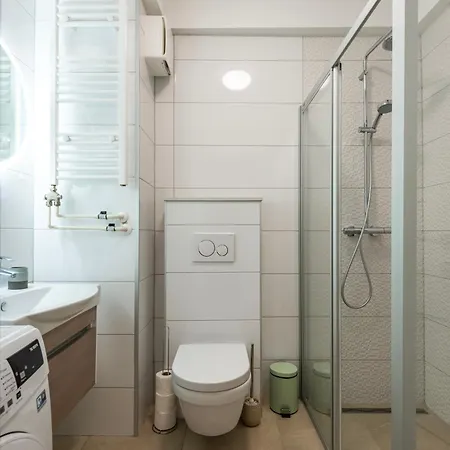 Maraska Park Apartman