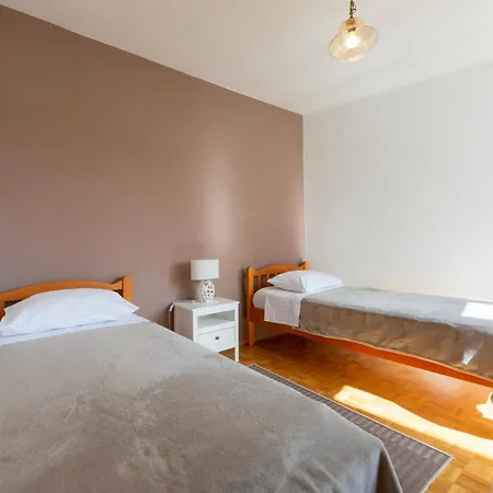 Maraska Park Apartman *